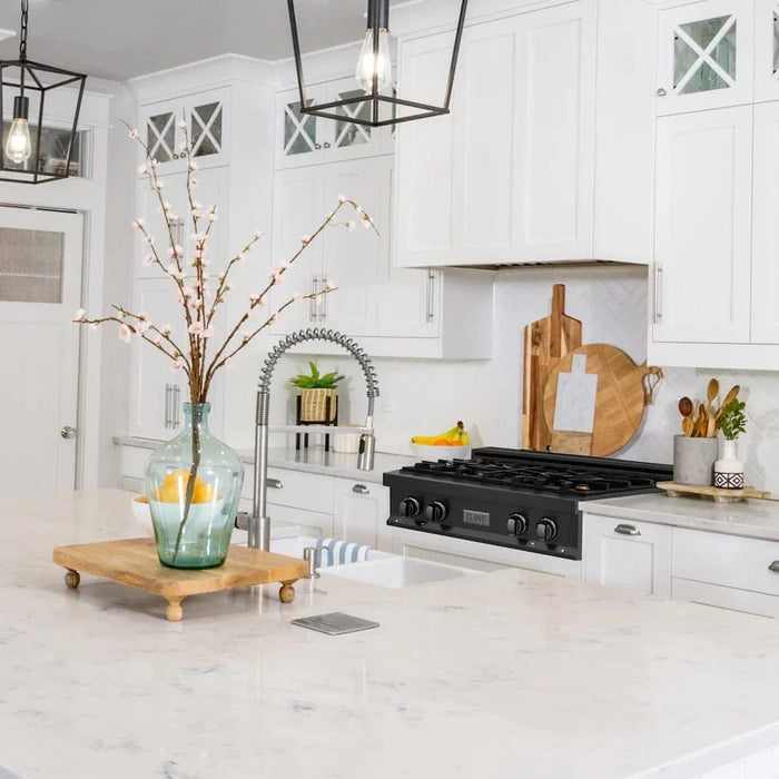 ZLINE 30" Porcelain Rangetop, Black Stainless, Brass Burners,RTB-BR-3009K